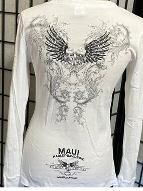 🇺🇸 HARLEY-DAVIDSON LONG SLEEVE V-NECK TOP, MAUI HAWAII, WHITE W/BLACK DESIGN